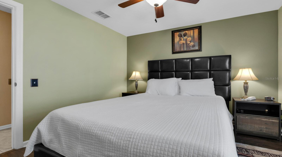 KISSIMMEE, Florida 34747, 4 Bedrooms Bedrooms, ,3 BathroomsBathrooms,Residential,For Sale,FAN PALM,MFRO6259938