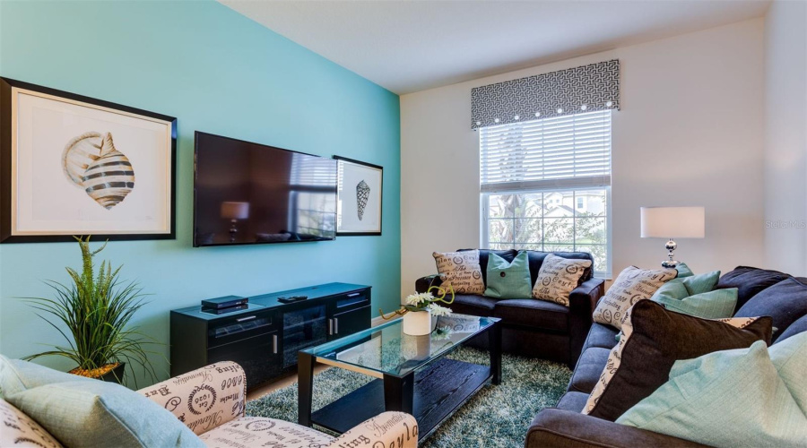 DAVENPORT, Florida 33837, 6 Bedrooms Bedrooms, ,5 BathroomsBathrooms,Residential,For Sale,CROFTON,0,MFRS5120801