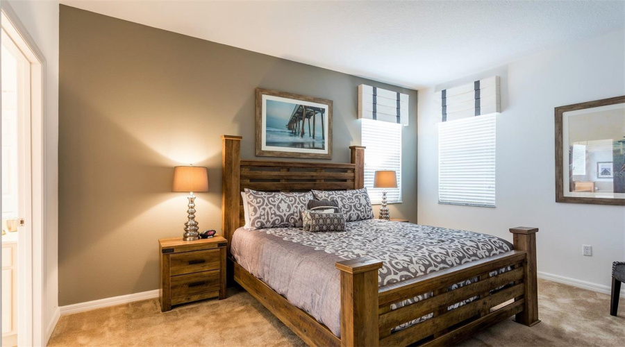 DAVENPORT, Florida 33837, 6 Bedrooms Bedrooms, ,5 BathroomsBathrooms,Residential,For Sale,CROFTON,0,MFRS5120801