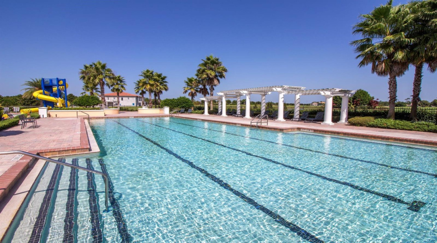 DAVENPORT, Florida 33837, 6 Bedrooms Bedrooms, ,5 BathroomsBathrooms,Residential,For Sale,CROFTON,0,MFRS5120801