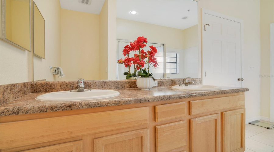 Primary Bath Double-Sink Vanity - Also has a Linen Closet