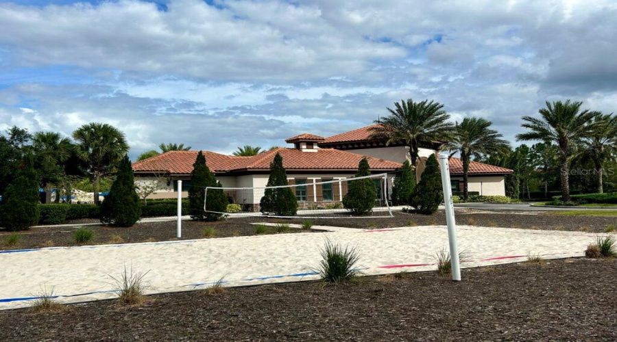DAVENPORT, Florida 33837, 7 Bedrooms Bedrooms, ,5 BathroomsBathrooms,Residential,For Sale,OAKMOSS,0,MFRO6286199