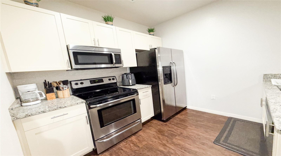 KISSIMMEE, Florida 34746, 3 Bedrooms Bedrooms, ,2 BathroomsBathrooms,Residential,For Sale,DIPLOMAT,0,MFRS5121887