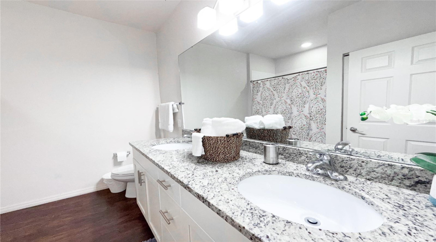 KISSIMMEE, Florida 34746, 3 Bedrooms Bedrooms, ,2 BathroomsBathrooms,Residential,For Sale,DIPLOMAT,0,MFRS5121887