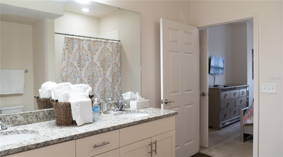 KISSIMMEE, Florida 34746, 3 Bedrooms Bedrooms, ,2 BathroomsBathrooms,Residential,For Sale,DIPLOMAT,0,MFRS5121887