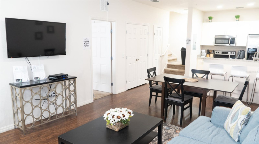 KISSIMMEE, Florida 34746, 3 Bedrooms Bedrooms, ,2 BathroomsBathrooms,Residential,For Sale,DIPLOMAT,0,MFRS5121887
