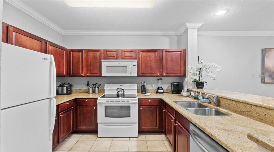 DAVENPORT, Florida 33896, 2 Bedrooms Bedrooms, ,2 BathroomsBathrooms,Residential,For Sale,TUSCANA,MFRO6286552