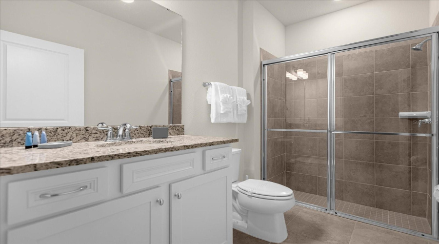 DAVENPORT, Florida 33897, 5 Bedrooms Bedrooms, ,4 BathroomsBathrooms,Residential,For Sale,LANA,0,MFRO6284902