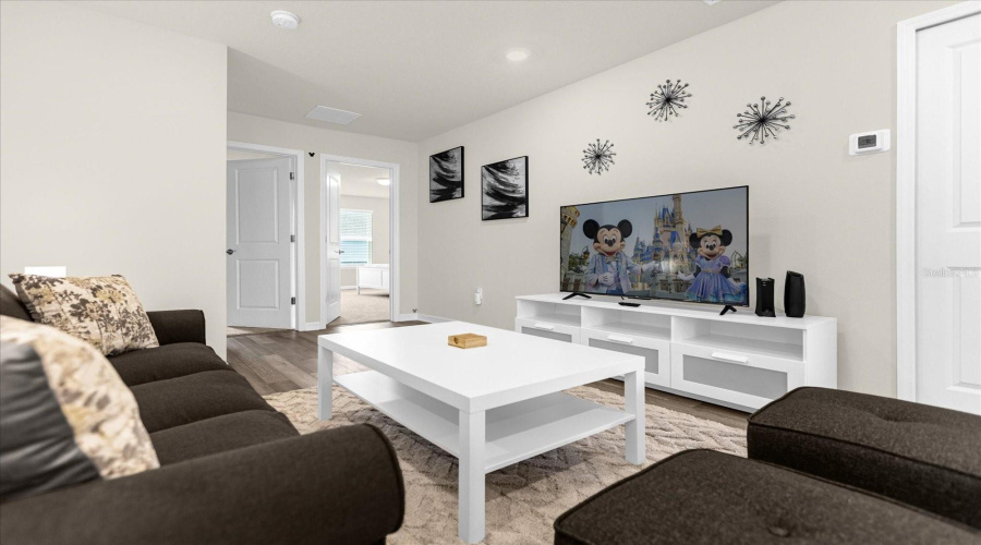 Neutral Decor