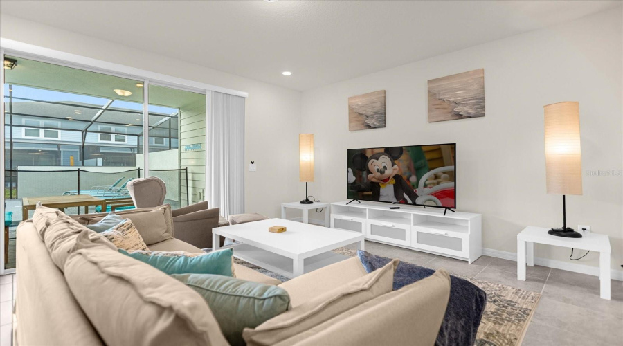 DAVENPORT, Florida 33897, 5 Bedrooms Bedrooms, ,4 BathroomsBathrooms,Residential,For Sale,LANA,0,MFRO6284902
