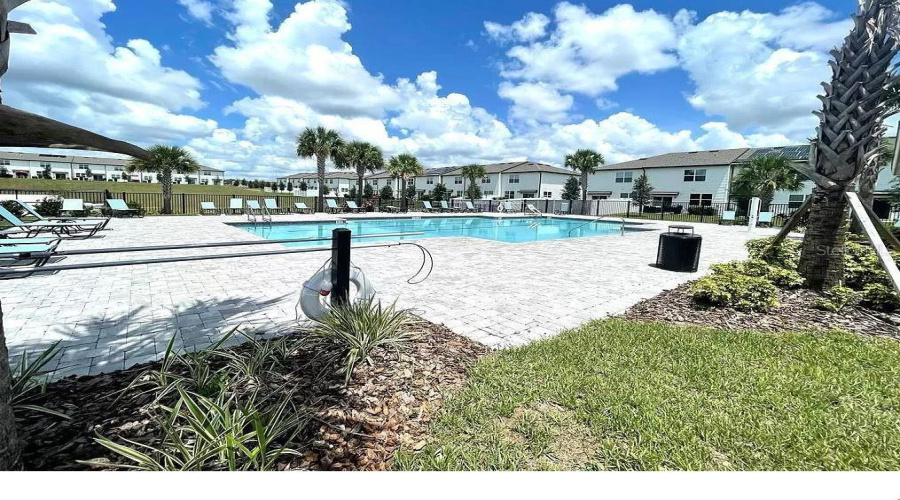 DAVENPORT, Florida 33837, 3 Bedrooms Bedrooms, ,2 BathroomsBathrooms,Residential,For Sale,MADISON,0,MFRO6284643