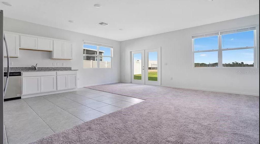 Living/Kitchen