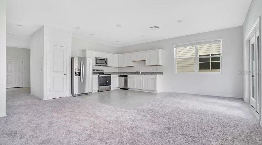 DAVENPORT, Florida 33837, 3 Bedrooms Bedrooms, ,2 BathroomsBathrooms,Residential,For Sale,MADISON,0,MFRO6284643