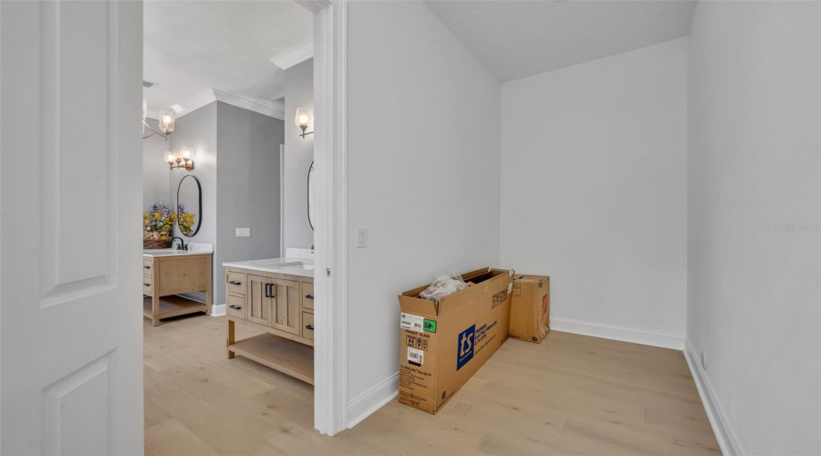 CELEBRATION, Florida 34747, 6 Bedrooms Bedrooms, ,4 BathroomsBathrooms,Residential,For Sale,OAK SHADOWS,0,MFRO6285939