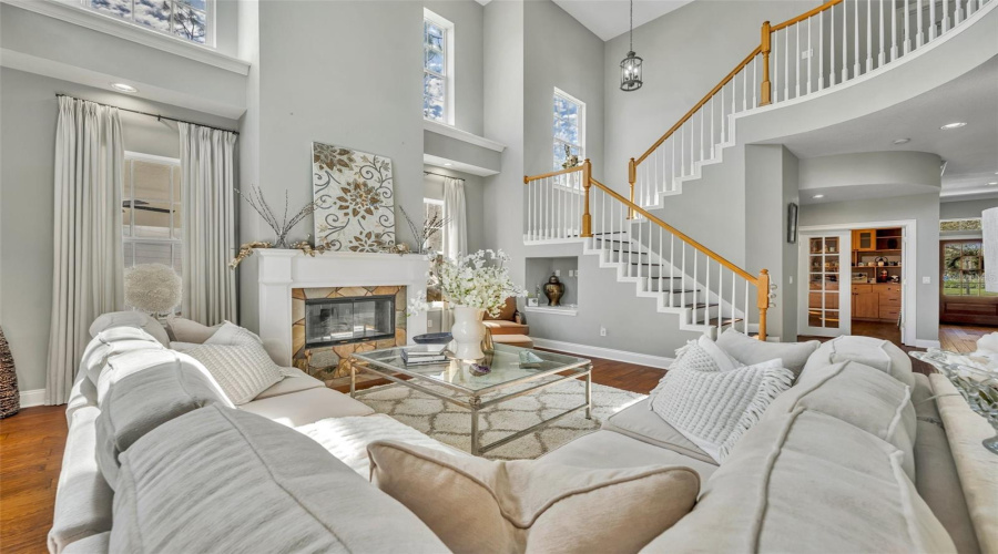 CELEBRATION, Florida 34747, 6 Bedrooms Bedrooms, ,4 BathroomsBathrooms,Residential,For Sale,OAK SHADOWS,0,MFRO6285939