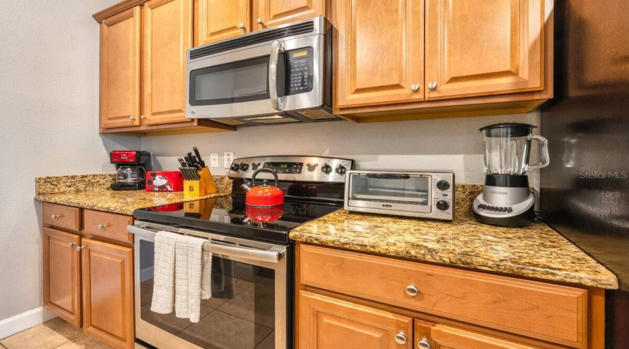 KISSIMMEE, Florida 34747, 5 Bedrooms Bedrooms, ,4 BathroomsBathrooms,Residential,For Sale,SUGAR PALM,0,MFRO6285662