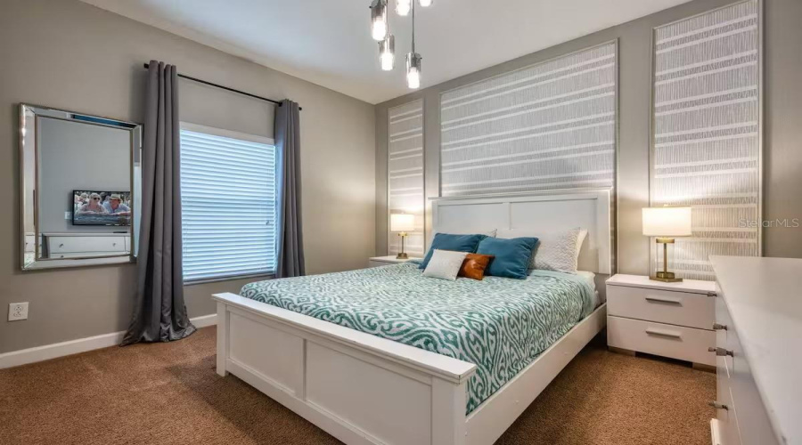 KISSIMMEE, Florida 34747, 5 Bedrooms Bedrooms, ,4 BathroomsBathrooms,Residential,For Sale,SUGAR PALM,0,MFRO6285662
