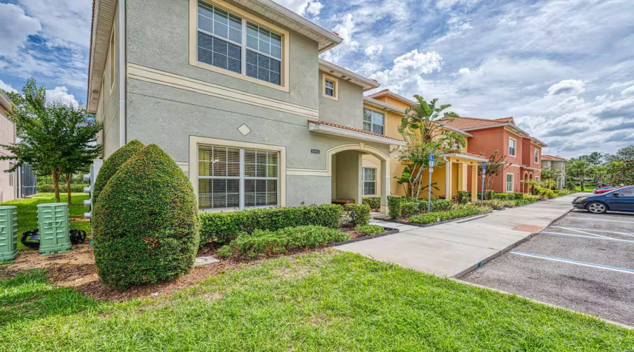 KISSIMMEE, Florida 34747, 5 Bedrooms Bedrooms, ,4 BathroomsBathrooms,Residential,For Sale,SUGAR PALM,0,MFRO6285662