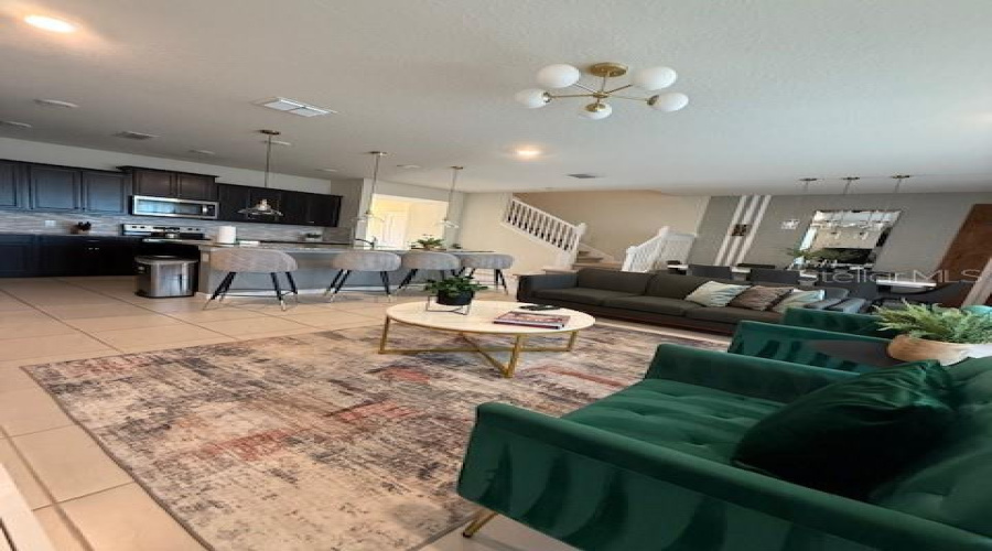 DAVENPORT, Florida 33897, 5 Bedrooms Bedrooms, ,4 BathroomsBathrooms,Residential,For Sale,JASMINE,0,MFRTB8356108