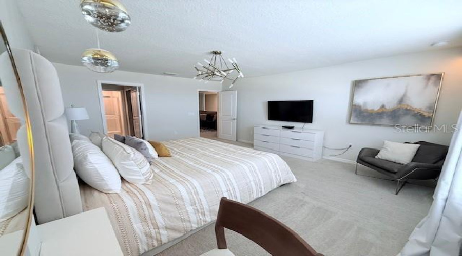 DAVENPORT, Florida 33897, 5 Bedrooms Bedrooms, ,4 BathroomsBathrooms,Residential,For Sale,JASMINE,0,MFRTB8356108