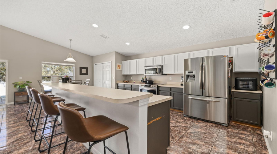 DAVENPORT, Florida 33837, 4 Bedrooms Bedrooms, ,2 BathroomsBathrooms,Residential,For Sale,LAKE CHARLES,0,MFRS5121798