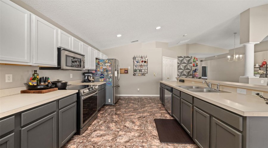 DAVENPORT, Florida 33837, 4 Bedrooms Bedrooms, ,2 BathroomsBathrooms,Residential,For Sale,LAKE CHARLES,0,MFRS5121798