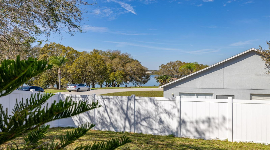 DAVENPORT, Florida 33837, 4 Bedrooms Bedrooms, ,2 BathroomsBathrooms,Residential,For Sale,LAKE CHARLES,0,MFRS5121798