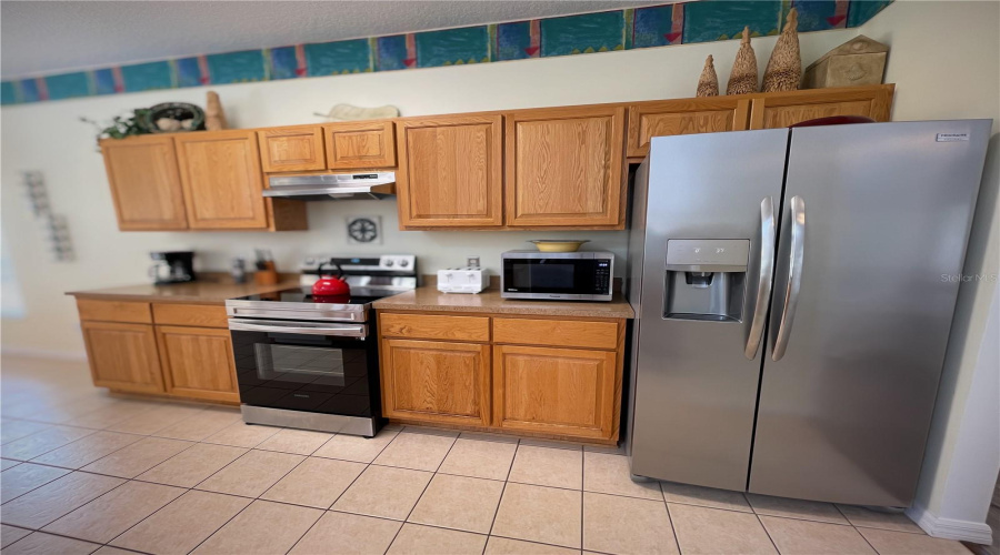 KISSIMMEE, Florida 34746, 5 Bedrooms Bedrooms, ,3 BathroomsBathrooms,Residential,For Sale,CUMBRIAN LAKES,0,MFRS5121846