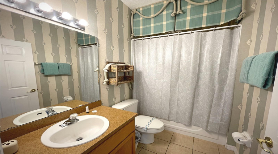 KISSIMMEE, Florida 34746, 5 Bedrooms Bedrooms, ,3 BathroomsBathrooms,Residential,For Sale,CUMBRIAN LAKES,0,MFRS5121846