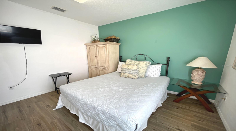 KISSIMMEE, Florida 34746, 5 Bedrooms Bedrooms, ,3 BathroomsBathrooms,Residential,For Sale,CUMBRIAN LAKES,0,MFRS5121846