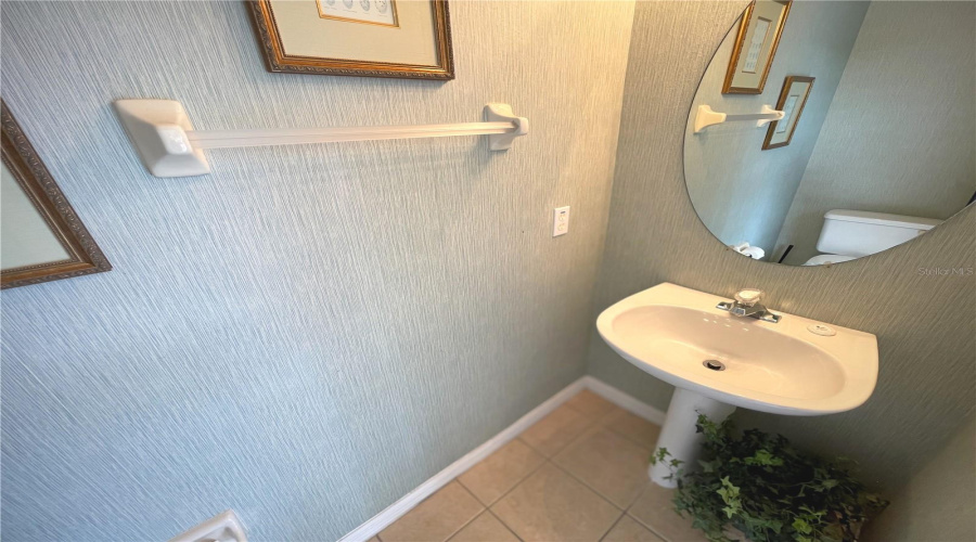 KISSIMMEE, Florida 34746, 5 Bedrooms Bedrooms, ,3 BathroomsBathrooms,Residential,For Sale,CUMBRIAN LAKES,0,MFRS5121846