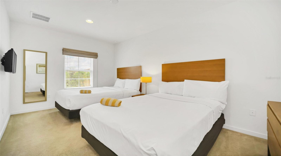 KISSIMMEE, Florida 34746, 2 Bedrooms Bedrooms, ,2 BathroomsBathrooms,Residential,For Sale,CORVETTE,0,MFRO6287008