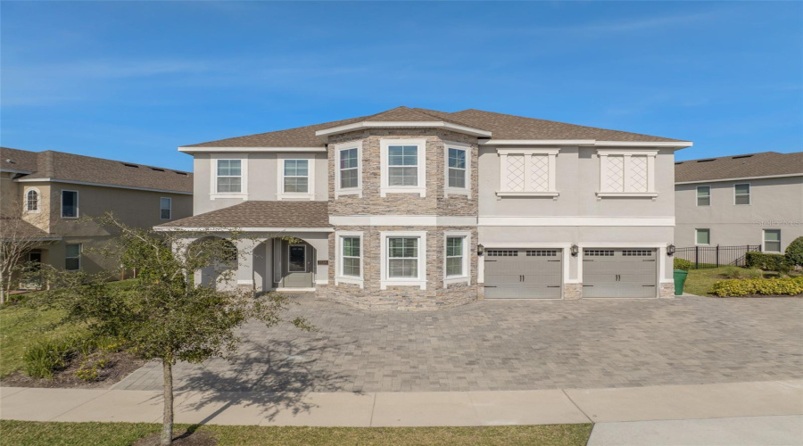 KISSIMMEE, Florida 34747, 11 Bedrooms Bedrooms, ,10 BathroomsBathrooms,Residential,For Sale,GRABEN,0,MFRO6183803