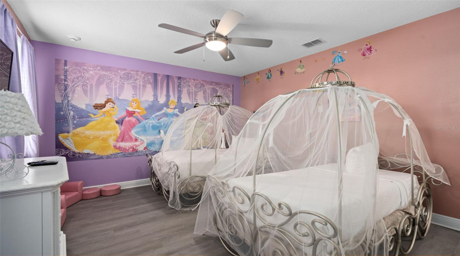 KISSIMMEE, Florida 34747, 11 Bedrooms Bedrooms, ,10 BathroomsBathrooms,Residential,For Sale,GRABEN,0,MFRO6183803