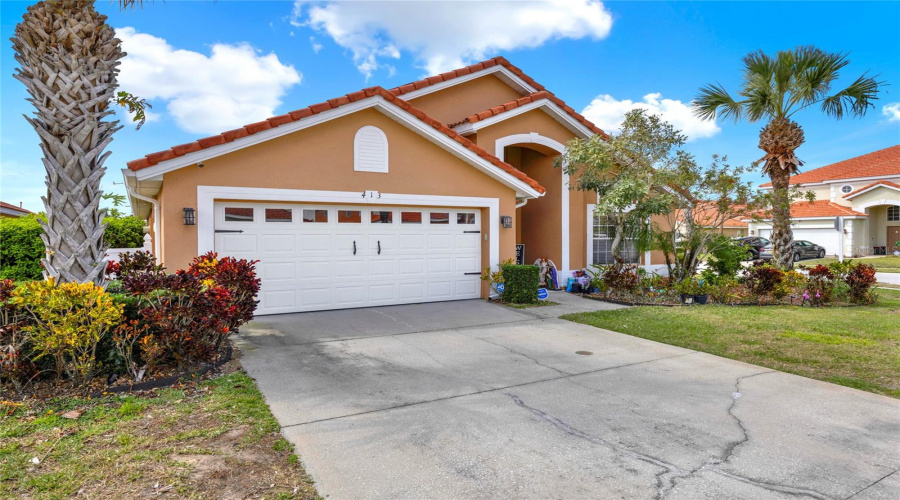 Davenport, Florida 33837, 4 Bedrooms Bedrooms, ,3 Bathroomsbathrooms,Residential,For Sale,Paloma,Mfrs5121495