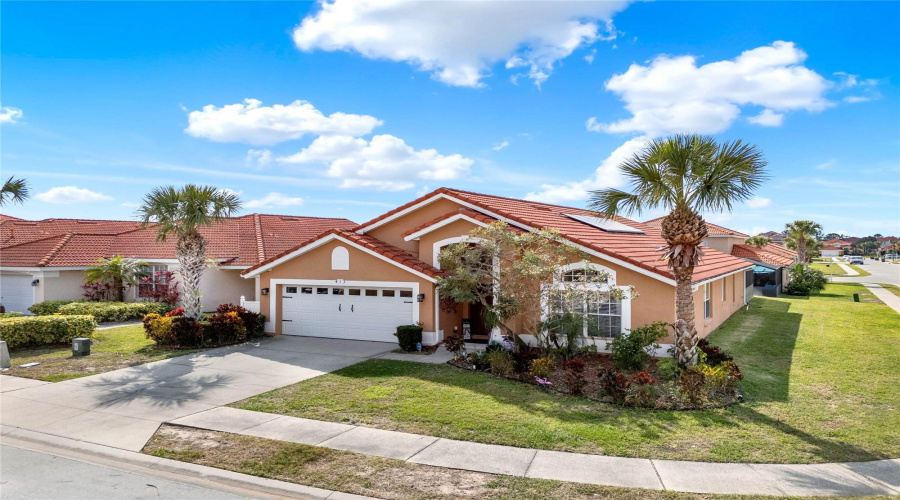 Davenport, Florida 33837, 4 Bedrooms Bedrooms, ,3 Bathroomsbathrooms,Residential,For Sale,Paloma,Mfrs5121495