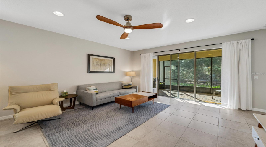 DAVENPORT, Florida 33837, 2 Bedrooms Bedrooms, ,2 BathroomsBathrooms,Residential,For Sale,SALAMANCA,0,MFRS5120344