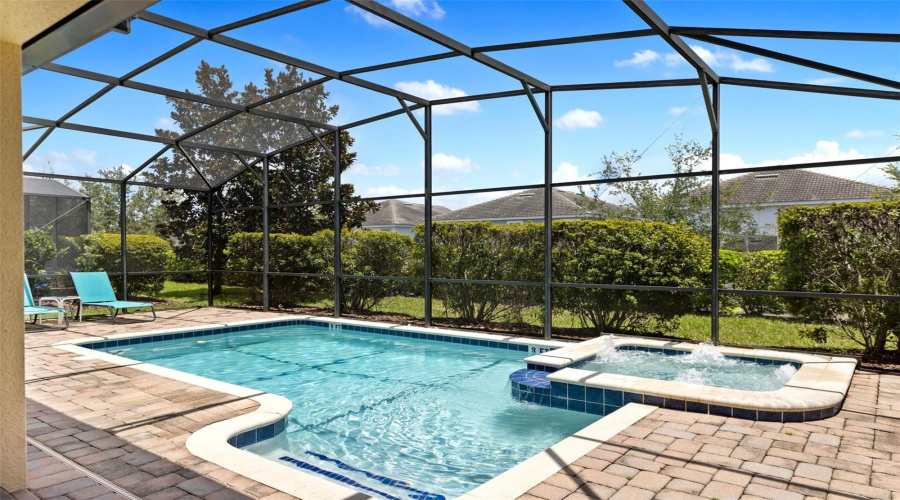 Davenport, Florida 33896, 5 Bedrooms Bedrooms, ,4 Bathroomsbathrooms,Residential,For Sale,Shadow Mountain,Mfro6286380