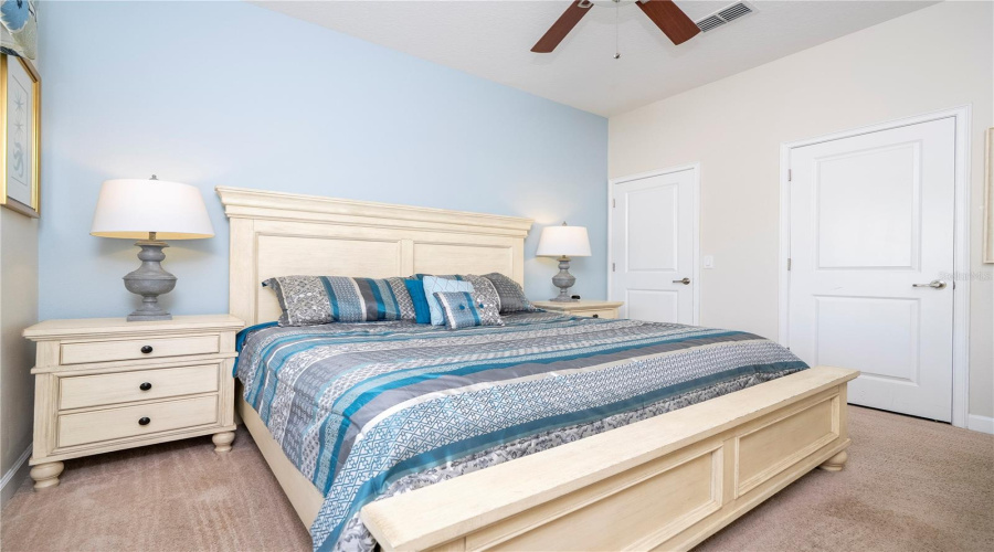 KISSIMMEE, Florida 34746, 4 Bedrooms Bedrooms, ,3 BathroomsBathrooms,Residential,For Sale,PEQUOD,0,MFRO6285825