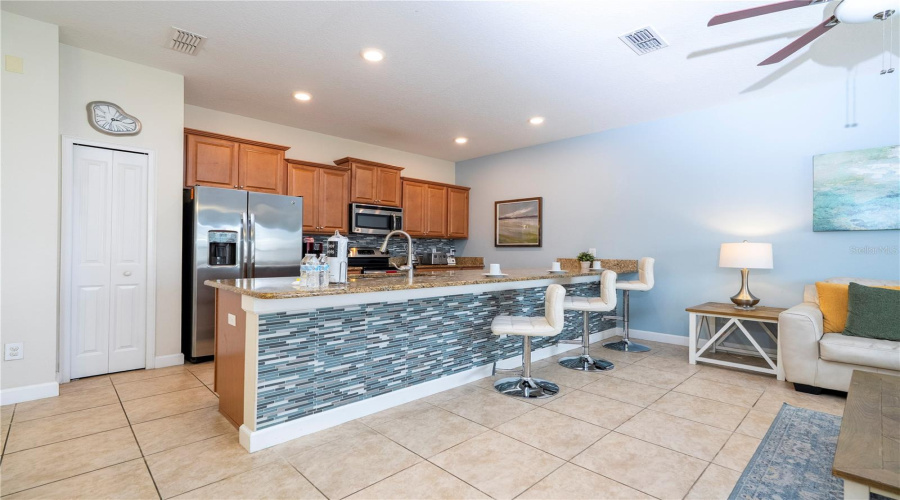 KISSIMMEE, Florida 34746, 4 Bedrooms Bedrooms, ,3 BathroomsBathrooms,Residential,For Sale,PEQUOD,0,MFRO6285825