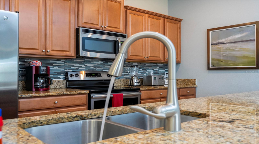 KISSIMMEE, Florida 34746, 4 Bedrooms Bedrooms, ,3 BathroomsBathrooms,Residential,For Sale,PEQUOD,0,MFRO6285825