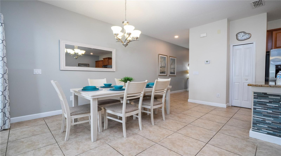 KISSIMMEE, Florida 34746, 4 Bedrooms Bedrooms, ,3 BathroomsBathrooms,Residential,For Sale,PEQUOD,0,MFRO6285825