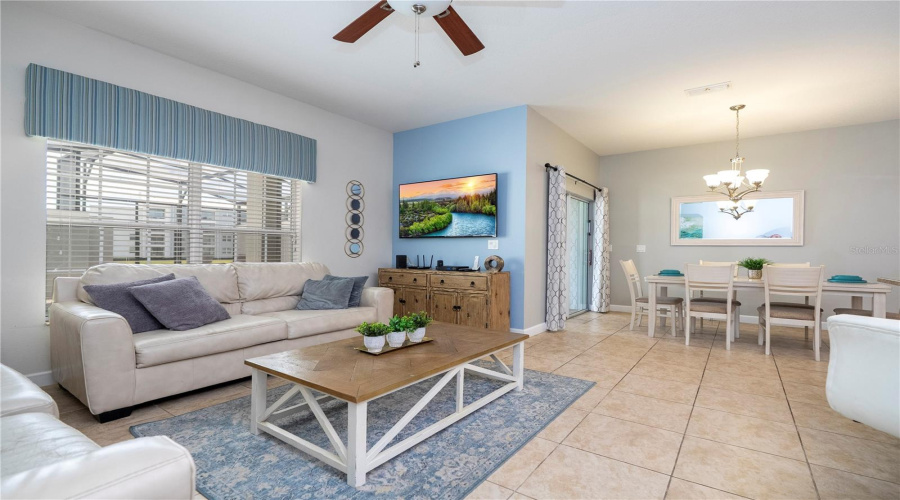 KISSIMMEE, Florida 34746, 4 Bedrooms Bedrooms, ,3 BathroomsBathrooms,Residential,For Sale,PEQUOD,0,MFRO6285825