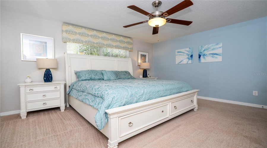 KISSIMMEE, Florida 34746, 4 Bedrooms Bedrooms, ,3 BathroomsBathrooms,Residential,For Sale,PEQUOD,0,MFRO6285825