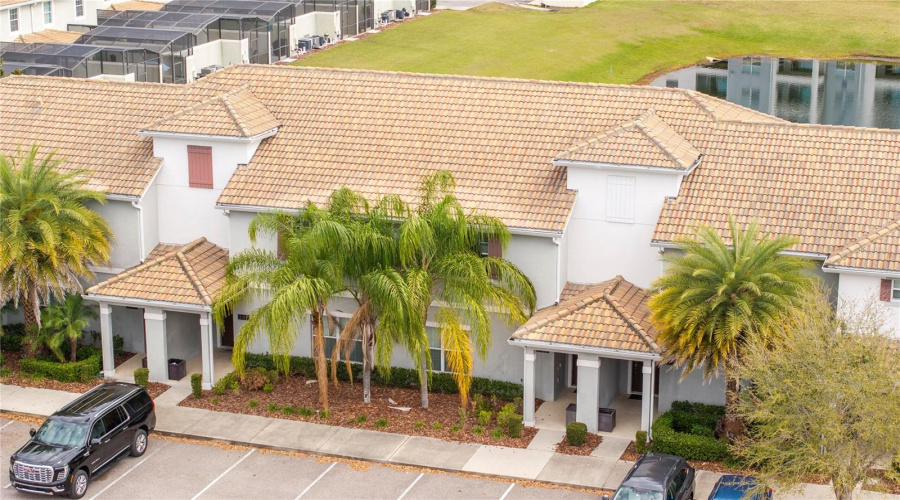KISSIMMEE, Florida 34746, 4 Bedrooms Bedrooms, ,3 BathroomsBathrooms,Residential,For Sale,PEQUOD,0,MFRO6285825