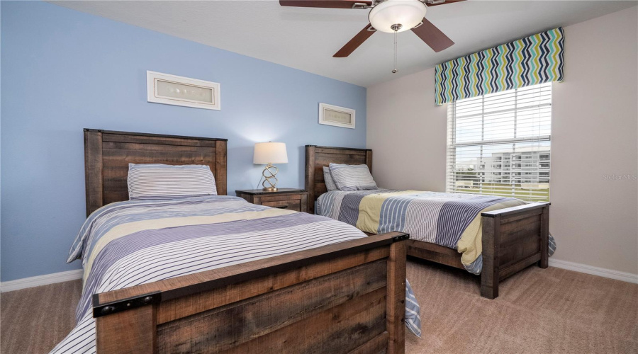 KISSIMMEE, Florida 34746, 4 Bedrooms Bedrooms, ,3 BathroomsBathrooms,Residential,For Sale,PEQUOD,0,MFRO6285825