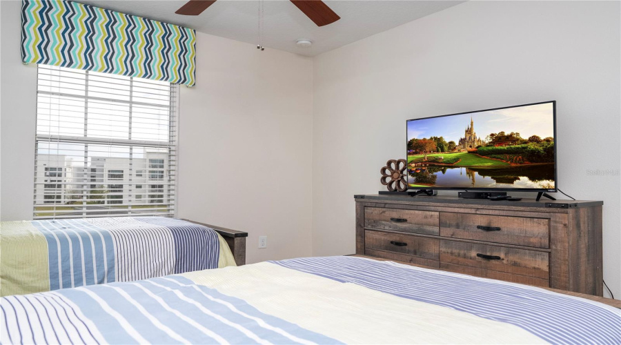 KISSIMMEE, Florida 34746, 4 Bedrooms Bedrooms, ,3 BathroomsBathrooms,Residential,For Sale,PEQUOD,0,MFRO6285825