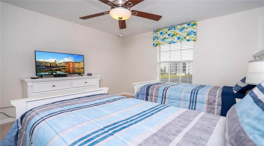 KISSIMMEE, Florida 34746, 4 Bedrooms Bedrooms, ,3 BathroomsBathrooms,Residential,For Sale,PEQUOD,0,MFRO6285825