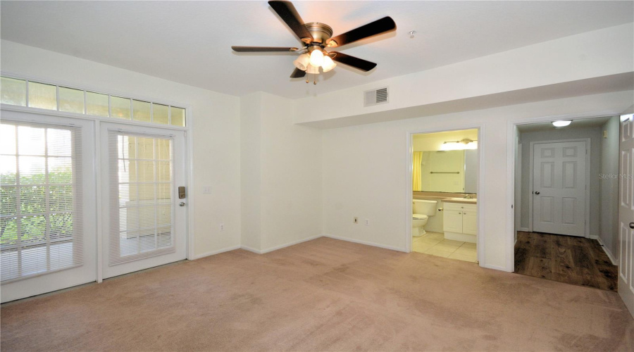 Kissimmee, Florida 34747, 3 Bedrooms Bedrooms, ,3 Bathroomsbathrooms,Residential,For Sale,Longview,Mfro6285866