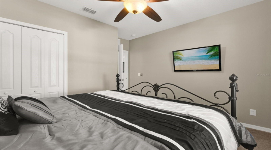 KISSIMMEE, Florida 34747, 5 Bedrooms Bedrooms, ,4 BathroomsBathrooms,Residential,For Sale,STROMBOLI,0,MFRO6286908